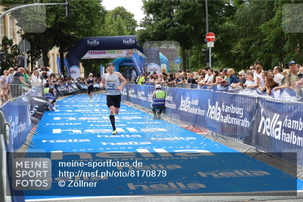 29.06.2025 - hella hamburg halbmarathon Zöllner http://msf.ph/oto/8170879 29.06.2025 10:22:14 Ziel 10650, 18693 meine-sportfotos.de