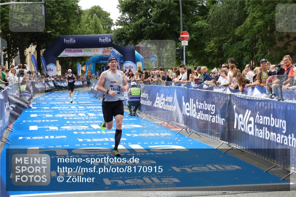 29.06.2025 - hella hamburg halbmarathon Zöllner http://msf.ph/oto/8170915 29.06.2025 10:22:15 Ziel 10650, 18693 meine-sportfotos.de