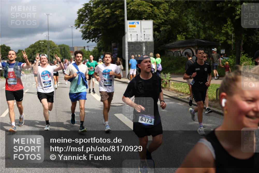 29.06.2025 - hella hamburg halbmarathon Yannick Fuchs http://msf.ph/oto/8170929 29.06.2025 10:41:11 20KM 1070, 1689, 1942, 2222, 2623, 3304, 5129, 5472, 5532, 6373, 6630, 7480, 7908, 8023, 9305, 9497, 9794, 10208, 10211, 11077, 11858, 12808, 13303, 13554, 13728, 14415, 14449, 14482, 14541, 14594, 15026, 15611, 15684, 15714, 15825, 16081, 16136, 16466, 16475, 17353, 17669, 17718, 17865 meine-sportfotos.de