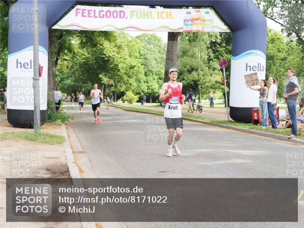29.06.2025 - hella hamburg halbmarathon MichiJ http://msf.ph/oto/8171022 29.06.2025 10:15:10 Zwischen KM18-KM19 1241, 11078, 13872 meine-sportfotos.de