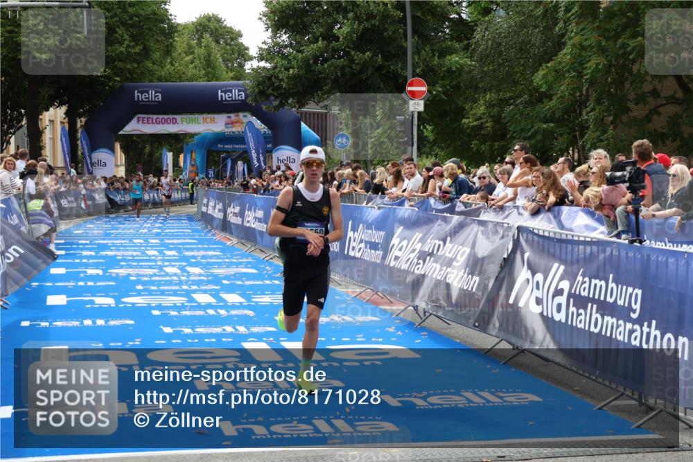 29.06.2025 - hella hamburg halbmarathon Zöllner http://msf.ph/oto/8171028 29.06.2025 10:22:20 Ziel 10650 meine-sportfotos.de