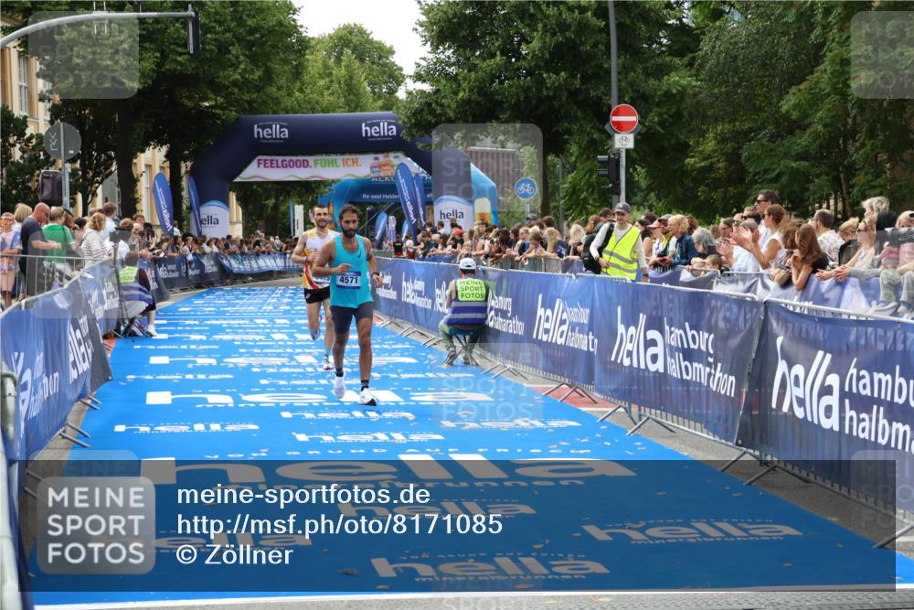 29.06.2025 - hella hamburg halbmarathon Zöllner http://msf.ph/oto/8171085 29.06.2025 10:22:27 Ziel 4571, 9475 meine-sportfotos.de