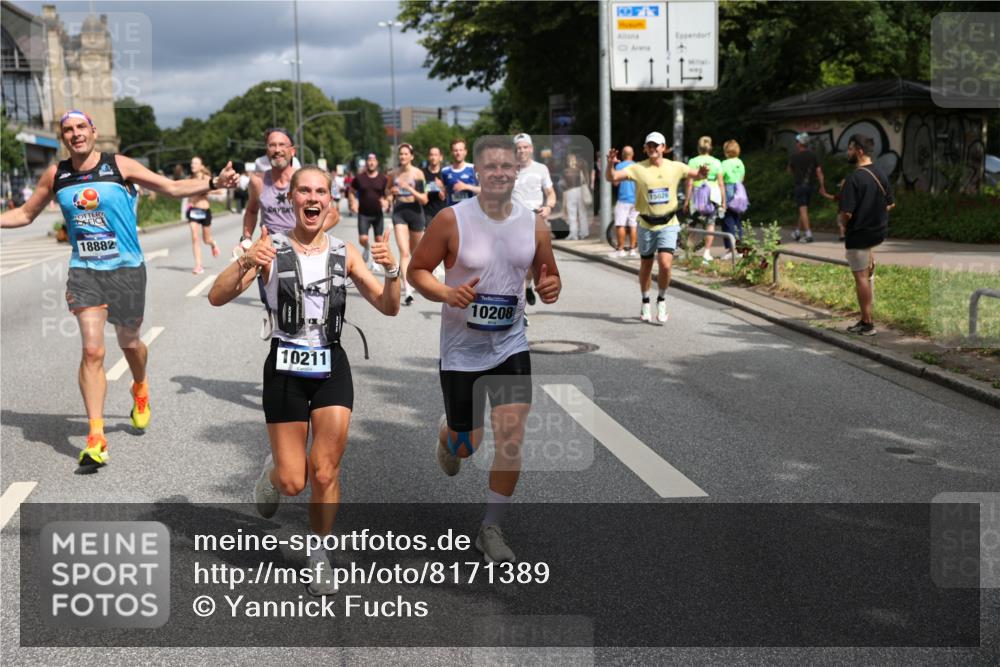 29.06.2025 - hella hamburg halbmarathon Yannick Fuchs http://msf.ph/oto/8171389 29.06.2025 10:41:15 20KM 1012, 1070, 1689, 1942, 2222, 2623, 3304, 5129, 5472, 5532, 6203, 6373, 6630, 7480, 7908, 8023, 8564, 9051, 9305, 9497, 9794, 10208, 10211, 10423, 11077, 11858, 12808, 13303, 13554, 13728, 14415, 14449, 14482, 14594, 15026, 15611, 15684, 15714, 15825, 16081, 16089, 16136, 16175, 16466, 16475, 16819, 17669, 17718, 17865, 18297, 18356 meine-sportfotos.de