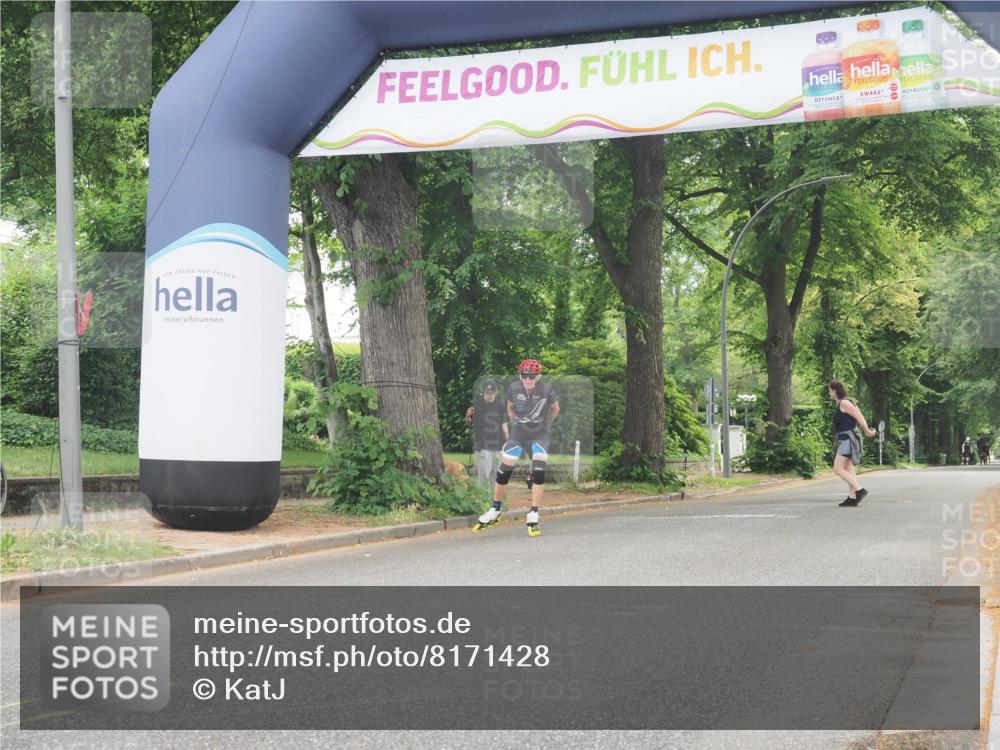 29.06.2025 - hella hamburg halbmarathon KatJ http://msf.ph/oto/8171428 29.06.2025 09:18:46 Zwischen KM18-KM19  meine-sportfotos.de