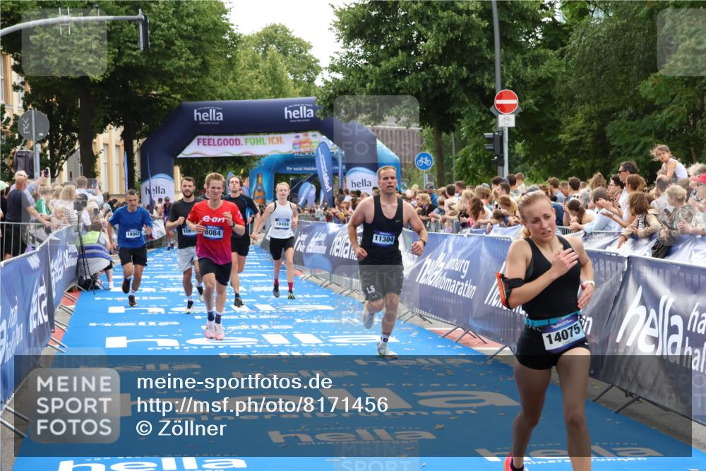 29.06.2025 - hella hamburg halbmarathon Zöllner http://msf.ph/oto/8171456 29.06.2025 10:36:31 Ziel 8084, 9296, 10404, 10680, 10852, 11304, 11833, 12916, 14075, 17723, 18062 meine-sportfotos.de