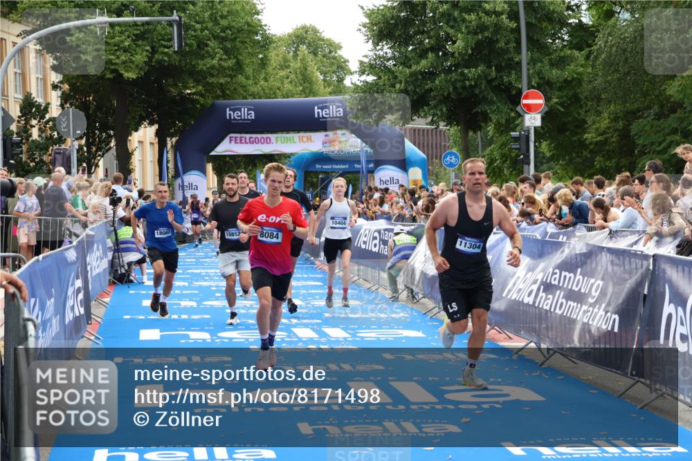 29.06.2025 - hella hamburg halbmarathon Zöllner http://msf.ph/oto/8171498 29.06.2025 10:36:31 Ziel 8084, 9296, 10404, 10680, 10852, 11304, 11833, 12916, 14075, 17723, 18062 meine-sportfotos.de