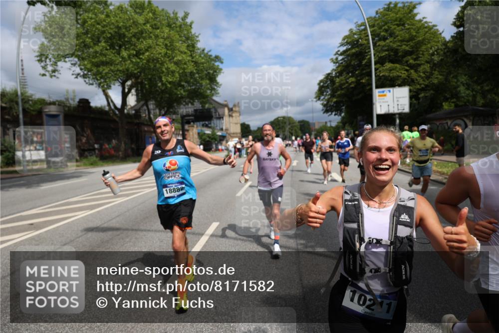 29.06.2025 - hella hamburg halbmarathon Yannick Fuchs http://msf.ph/oto/8171582 29.06.2025 10:41:16 20KM 1012, 1070, 1689, 1942, 2222, 2623, 3304, 5129, 5472, 5532, 6203, 6373, 6630, 7480, 7908, 8564, 9051, 9305, 9497, 9794, 10208, 10211, 10423, 11077, 11858, 12808, 13303, 13554, 13728, 14415, 14449, 14482, 14594, 15026, 15611, 15684, 15714, 15825, 16089, 16136, 16175, 16466, 16475, 16819, 17669, 17718, 18297, 18356 meine-sportfotos.de