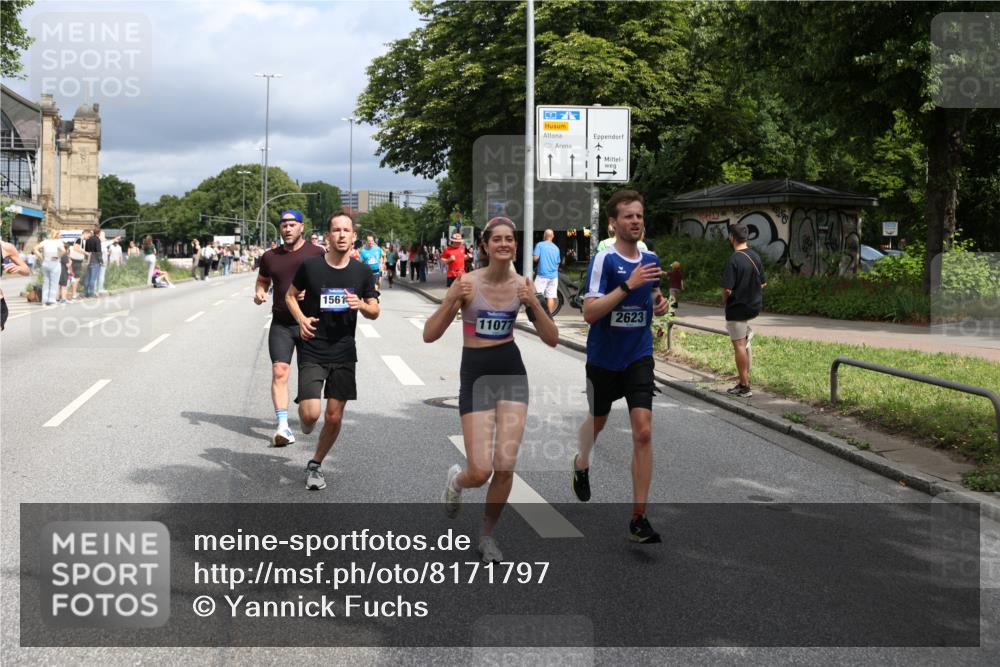 29.06.2025 - hella hamburg halbmarathon Yannick Fuchs http://msf.ph/oto/8171797 29.06.2025 10:41:18 20KM 1012, 1070, 1689, 1942, 2623, 3304, 5129, 5472, 5532, 5889, 6203, 6373, 6630, 7480, 7908, 8564, 9051, 9305, 9497, 10122, 10208, 10211, 10423, 11077, 11858, 12808, 13303, 13554, 13728, 14415, 14449, 14482, 14594, 15026, 15611, 15714, 15825, 16089, 16136, 16175, 16466, 16475, 16819, 17718, 18297, 18356 meine-sportfotos.de
