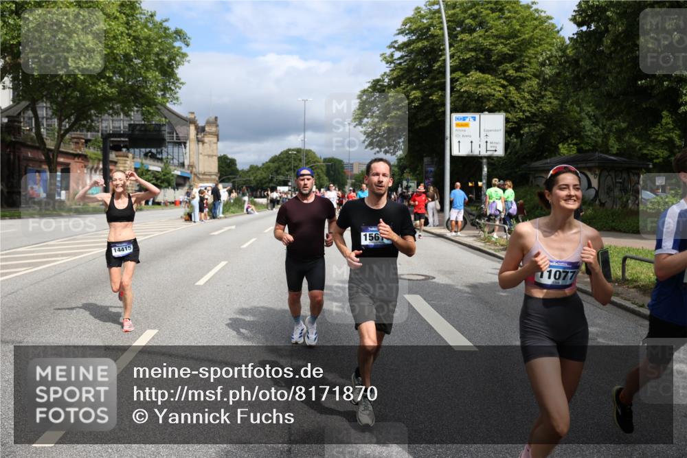 29.06.2025 - hella hamburg halbmarathon Yannick Fuchs http://msf.ph/oto/8171870 29.06.2025 10:41:19 20KM 1012, 1070, 1689, 1942, 2274, 2623, 3304, 5129, 5472, 5532, 5889, 6203, 6630, 7480, 7908, 8564, 9051, 9305, 9497, 10122, 10208, 10211, 10423, 11077, 11858, 12808, 13303, 13554, 14415, 14449, 14482, 14594, 15026, 15611, 15714, 15825, 15923, 16089, 16175, 16819, 17718, 18297, 18356 meine-sportfotos.de