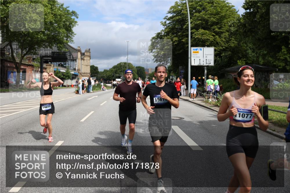 29.06.2025 - hella hamburg halbmarathon Yannick Fuchs http://msf.ph/oto/8171878 29.06.2025 10:41:19 20KM 1012, 1070, 1689, 1942, 2274, 2623, 3304, 5129, 5472, 5532, 5889, 6203, 6630, 7480, 7908, 8564, 9051, 9305, 9497, 10122, 10208, 10211, 10423, 11077, 11858, 12808, 13303, 13554, 14415, 14449, 14482, 14594, 15026, 15611, 15714, 15825, 15923, 16089, 16175, 16819, 17718, 18297, 18356 meine-sportfotos.de