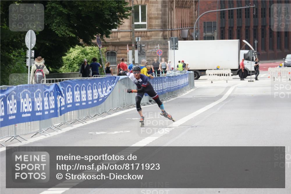29.06.2025 - hella hamburg halbmarathon Strokosch-Dieckow http://msf.ph/oto/8171923 29.06.2025 09:11:36 Ziel 20433 meine-sportfotos.de