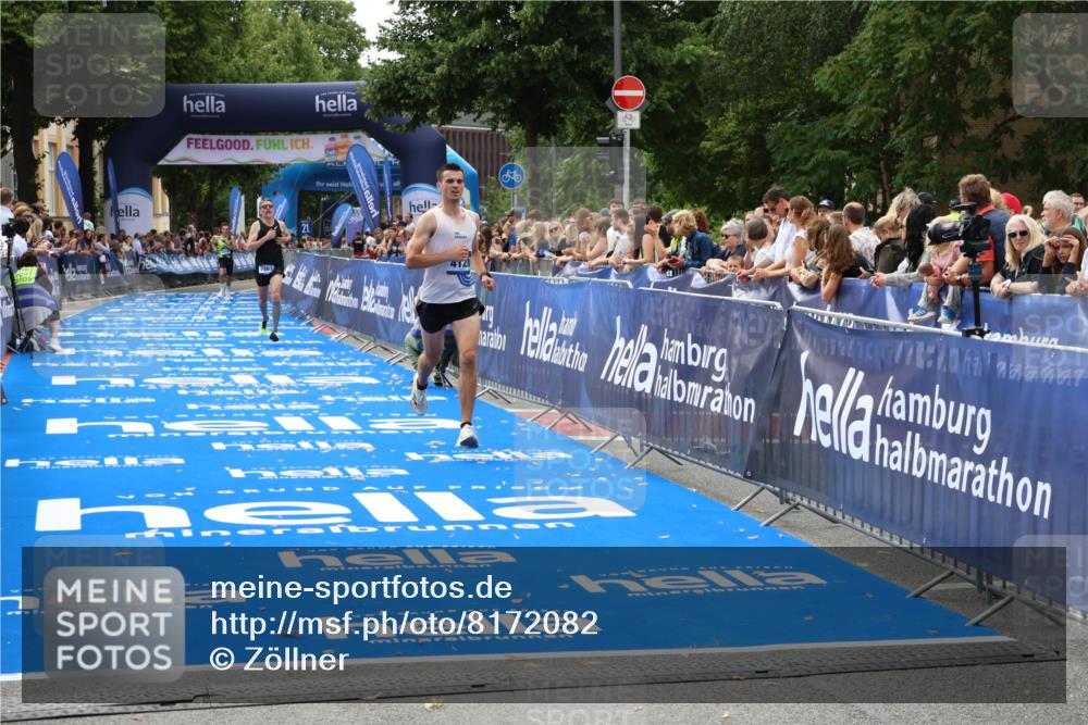29.06.2025 - hella hamburg halbmarathon Zöllner http://msf.ph/oto/8172082 29.06.2025 10:23:07 Ziel 4128, 7862, 18930 meine-sportfotos.de
