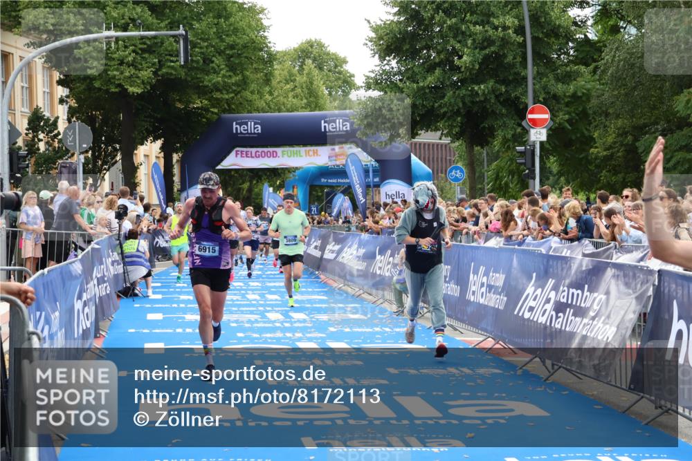 29.06.2025 - hella hamburg halbmarathon Zöllner http://msf.ph/oto/8172113 29.06.2025 10:36:41 Ziel 1571, 2121, 3809, 5092, 6915, 8121, 14622, 16523, 18038, 18733 meine-sportfotos.de