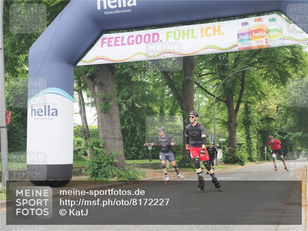 29.06.2025 - hella hamburg halbmarathon KatJ http://msf.ph/oto/8172227 29.06.2025 09:19:10 Zwischen KM18-KM19  meine-sportfotos.de