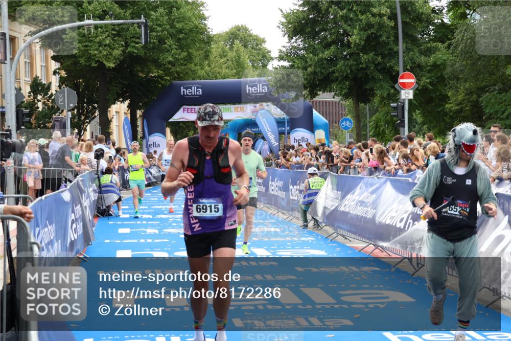 29.06.2025 - hella hamburg halbmarathon Zöllner http://msf.ph/oto/8172286 29.06.2025 10:36:43 Ziel 1571, 3809, 5092, 5961, 6915, 14622, 15621, 16523, 18038, 18733 meine-sportfotos.de
