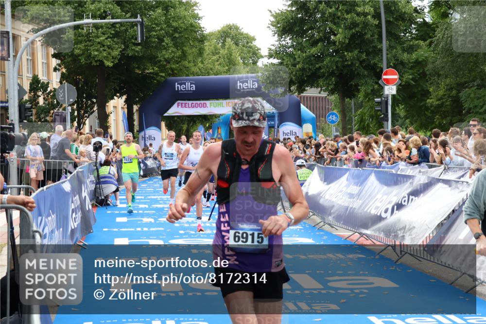 29.06.2025 - hella hamburg halbmarathon Zöllner http://msf.ph/oto/8172314 29.06.2025 10:36:44 Ziel 1571, 3809, 5092, 5961, 14622, 15621, 16523, 18038, 18733 meine-sportfotos.de