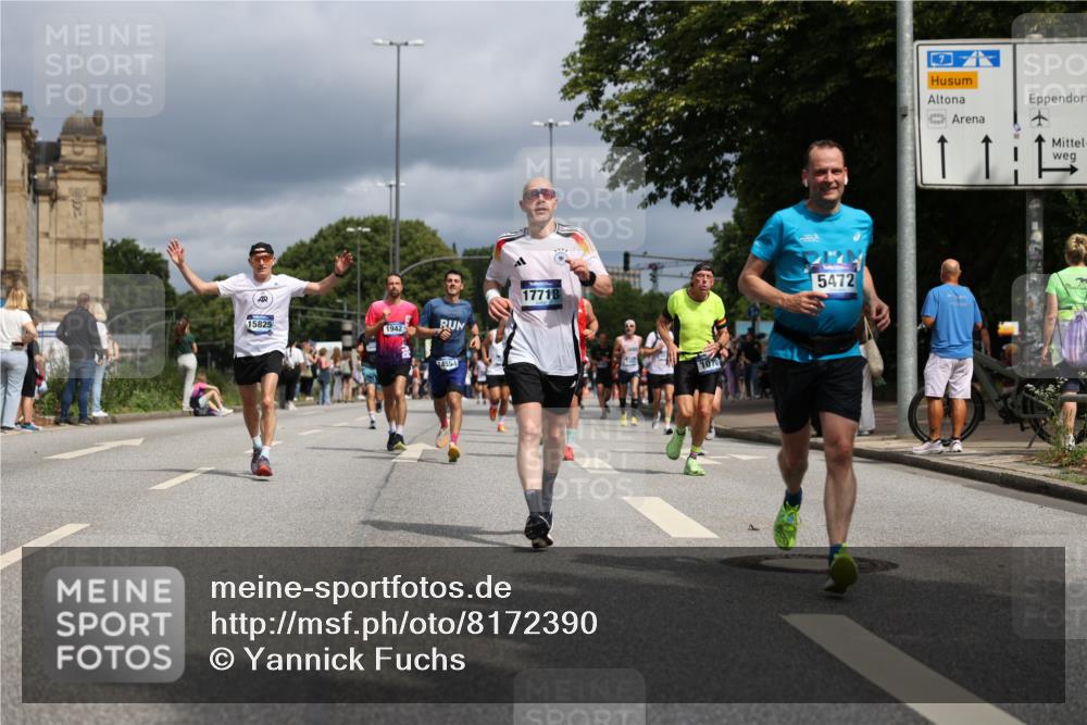 29.06.2025 - hella hamburg halbmarathon Yannick Fuchs http://msf.ph/oto/8172390 29.06.2025 10:41:23 20KM 1012, 1070, 1689, 1942, 2274, 2623, 3304, 5129, 5472, 5532, 5650, 5889, 6203, 6630, 7480, 7908, 8564, 9051, 9305, 9497, 10122, 10208, 10211, 10423, 11021, 11077, 11858, 12808, 13223, 13303, 13554, 14415, 14482, 14594, 15026, 15451, 15611, 15714, 15825, 15923, 15973, 16089, 16175, 16819, 17229, 17718, 17846, 18297, 18356 meine-sportfotos.de