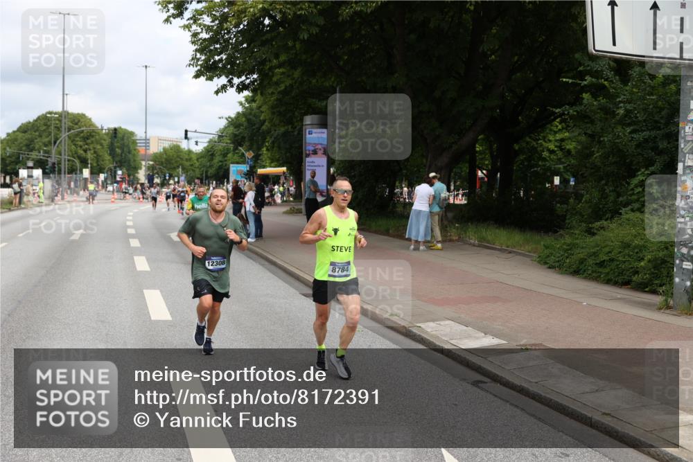 29.06.2025 - hella hamburg halbmarathon Yannick Fuchs http://msf.ph/oto/8172391 29.06.2025 10:25:00 20KM 1758, 2689, 3189, 5308, 7186, 8190, 8784, 9634, 10173, 10270, 12234, 12308, 15507, 15672, 16713, 16818, 17197, 17768, 18422 meine-sportfotos.de