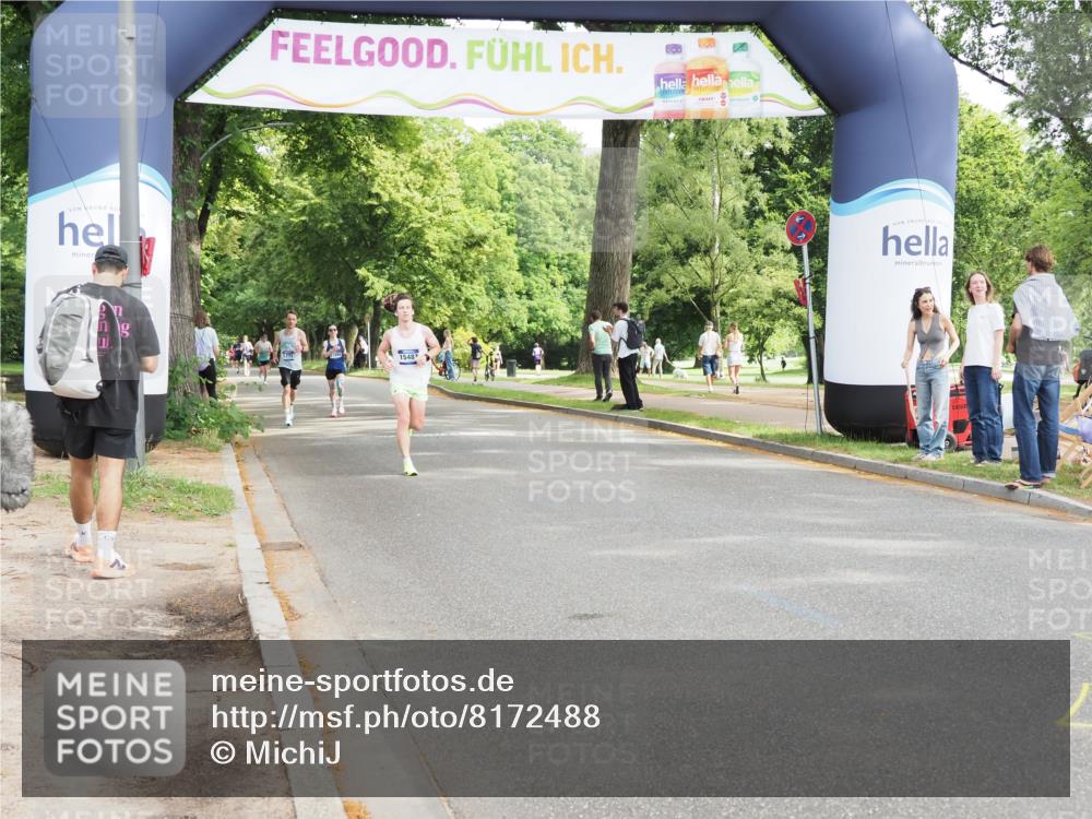29.06.2025 - hella hamburg halbmarathon MichiJ http://msf.ph/oto/8172488 29.06.2025 10:15:26 Zwischen KM18-KM19 10867, 12067 meine-sportfotos.de