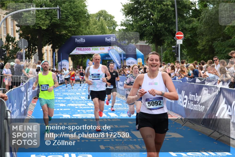 29.06.2025 - hella hamburg halbmarathon Zöllner http://msf.ph/oto/8172530 29.06.2025 10:36:47 Ziel 1571, 4865, 5092, 5961, 6529, 13343, 14622, 15621, 18038, 18733 meine-sportfotos.de
