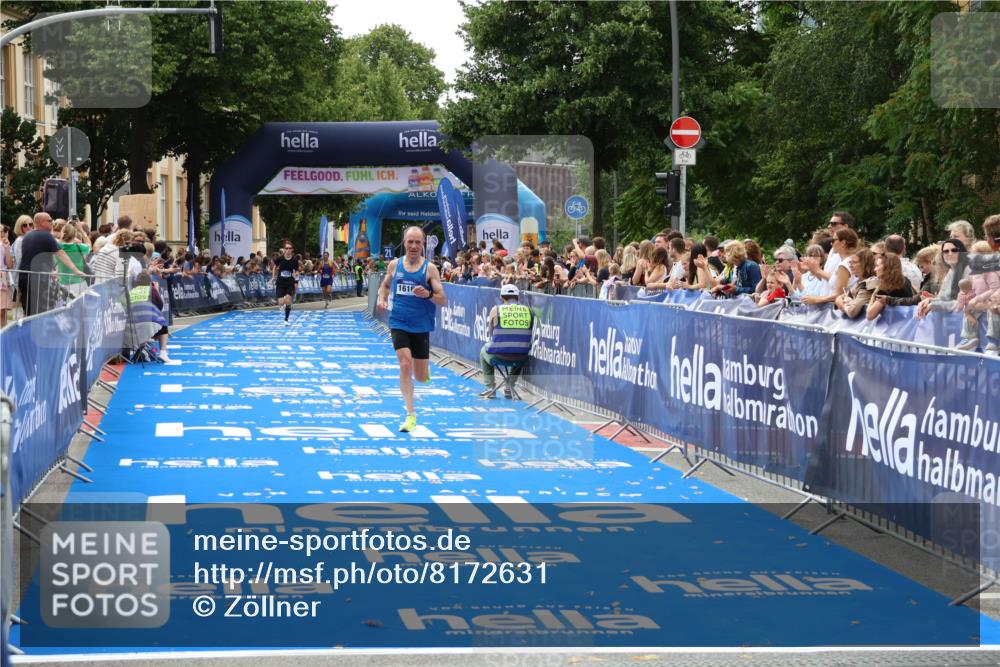 29.06.2025 - hella hamburg halbmarathon Zöllner http://msf.ph/oto/8172631 29.06.2025 10:23:38 Ziel 7834, 16169 meine-sportfotos.de