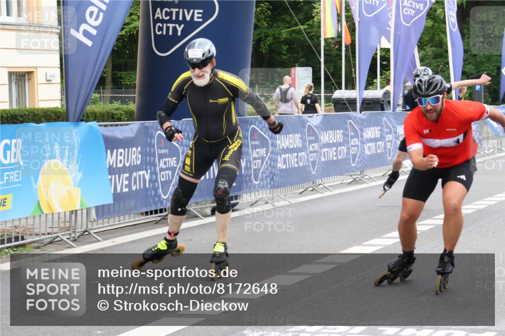 29.06.2025 - hella hamburg halbmarathon Strokosch-Dieckow http://msf.ph/oto/8172648 29.06.2025 09:12:47 Ziel 20196, 20374, 20426, 20464 meine-sportfotos.de