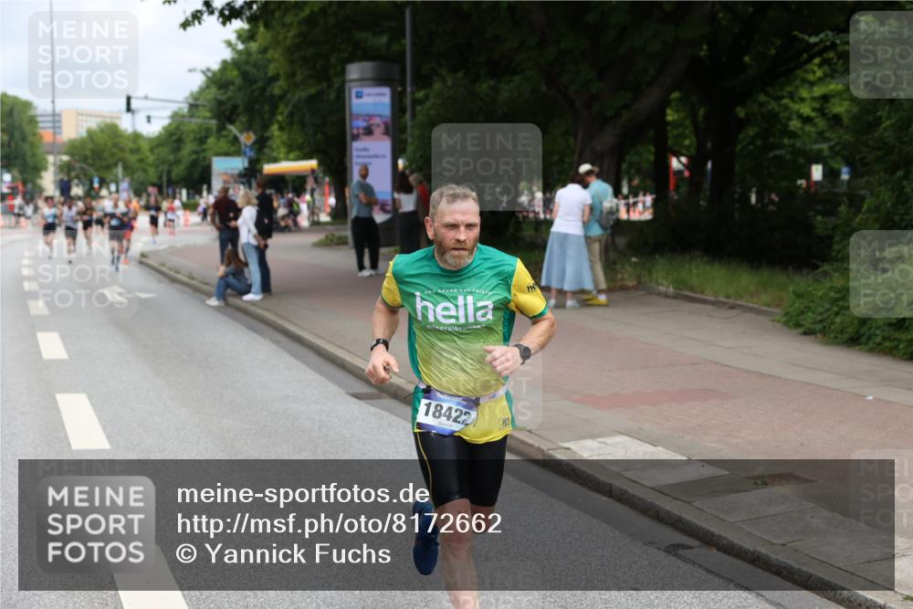 29.06.2025 - hella hamburg halbmarathon Yannick Fuchs http://msf.ph/oto/8172662 29.06.2025 10:25:03 20KM 1758, 2689, 3189, 5308, 7186, 8190, 8323, 8784, 9634, 10173, 10270, 12308, 15507, 15672, 16713, 16818, 17768, 18422 meine-sportfotos.de