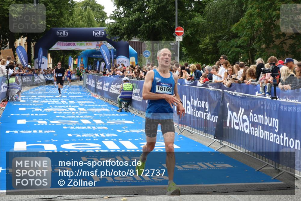 29.06.2025 - hella hamburg halbmarathon Zöllner http://msf.ph/oto/8172737 29.06.2025 10:23:40 Ziel 7834, 16169 meine-sportfotos.de
