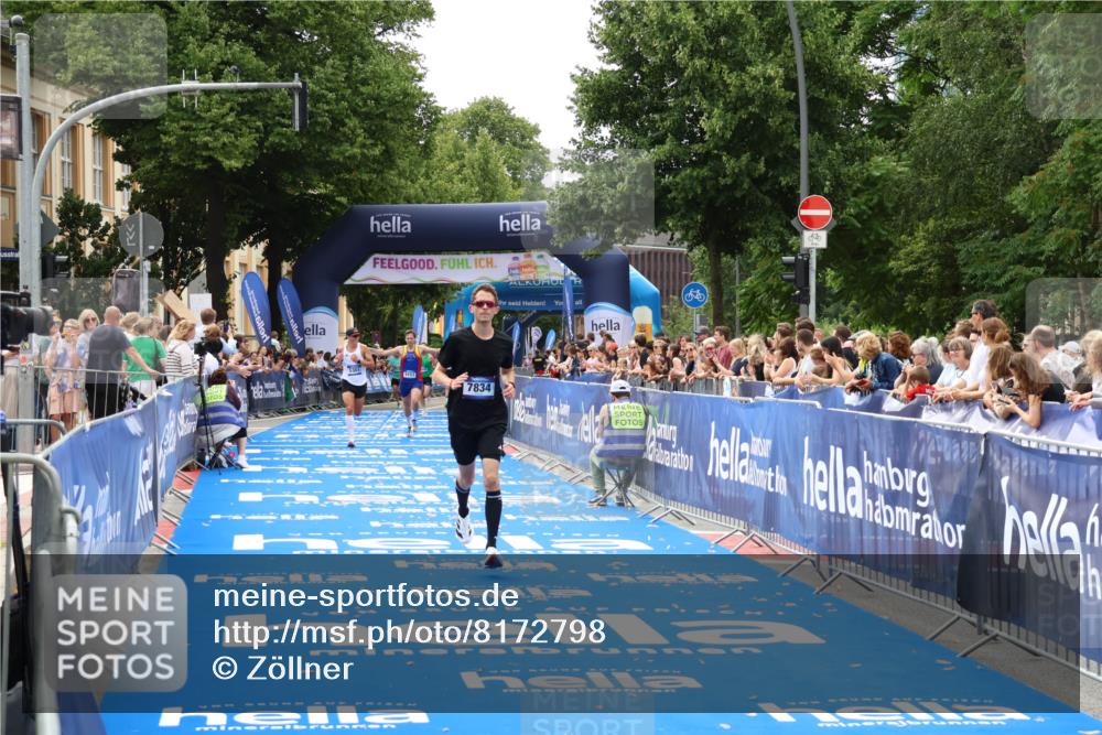29.06.2025 - hella hamburg halbmarathon Zöllner http://msf.ph/oto/8172798 29.06.2025 10:23:44 Ziel 5301, 7834, 9151 meine-sportfotos.de