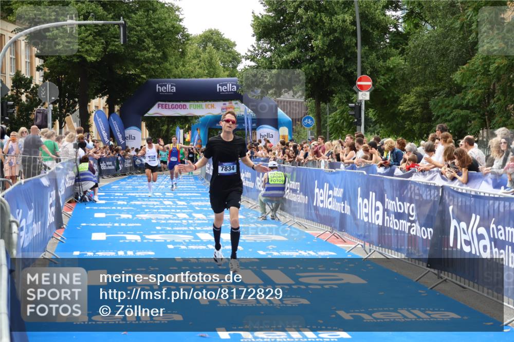 29.06.2025 - hella hamburg halbmarathon Zöllner http://msf.ph/oto/8172829 29.06.2025 10:23:44 Ziel 5301, 7834, 9151 meine-sportfotos.de