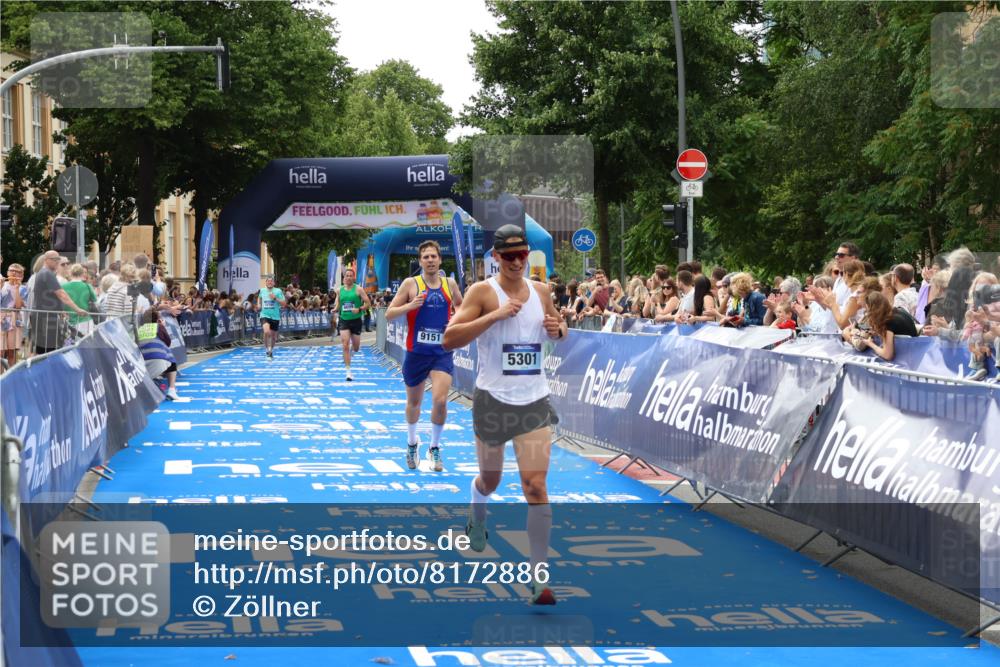 29.06.2025 - hella hamburg halbmarathon Zöllner http://msf.ph/oto/8172886 29.06.2025 10:23:48 Ziel 5301, 6699, 9151, 9447, 10780 meine-sportfotos.de