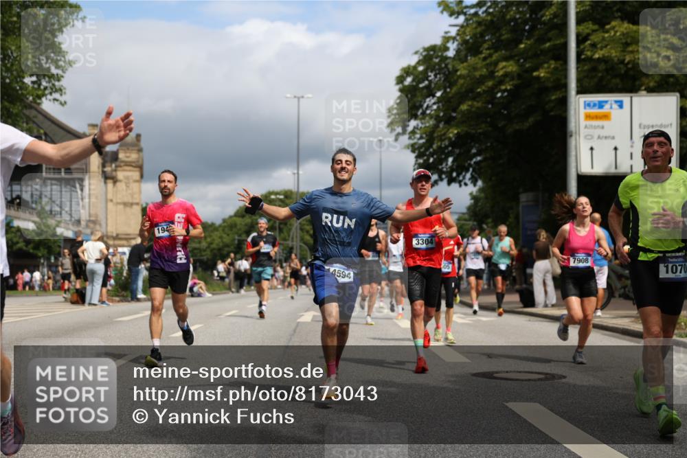 29.06.2025 - hella hamburg halbmarathon Yannick Fuchs http://msf.ph/oto/8173043 29.06.2025 10:41:26 20KM 1012, 1070, 1460, 1592, 1689, 1942, 2274, 2623, 3304, 4093, 5129, 5472, 5532, 5650, 5889, 6203, 6630, 7480, 7908, 8564, 8852, 9051, 9305, 10122, 10423, 11021, 11077, 11518, 12706, 12724, 13223, 13303, 14415, 14482, 14594, 15451, 15714, 15825, 15923, 15973, 16089, 16175, 16819, 17229, 17718, 17743, 17846, 18297, 18356, 19127 meine-sportfotos.de