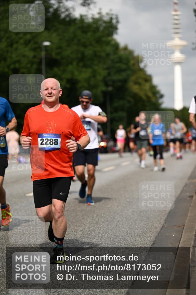 29.06.2025 - hella hamburg halbmarathon Dr. Thomas Lammeyer http://msf.ph/oto/8173052 29.06.2025 10:09:55 Kennedybrücke 1229, 1842, 2288, 3461, 4782, 4868, 5073, 5762, 7138, 7302, 8049, 8727, 8894, 8909, 9339, 9361, 9477, 9736, 9737, 9738, 9917, 10343, 10791, 10998 meine-sportfotos.de