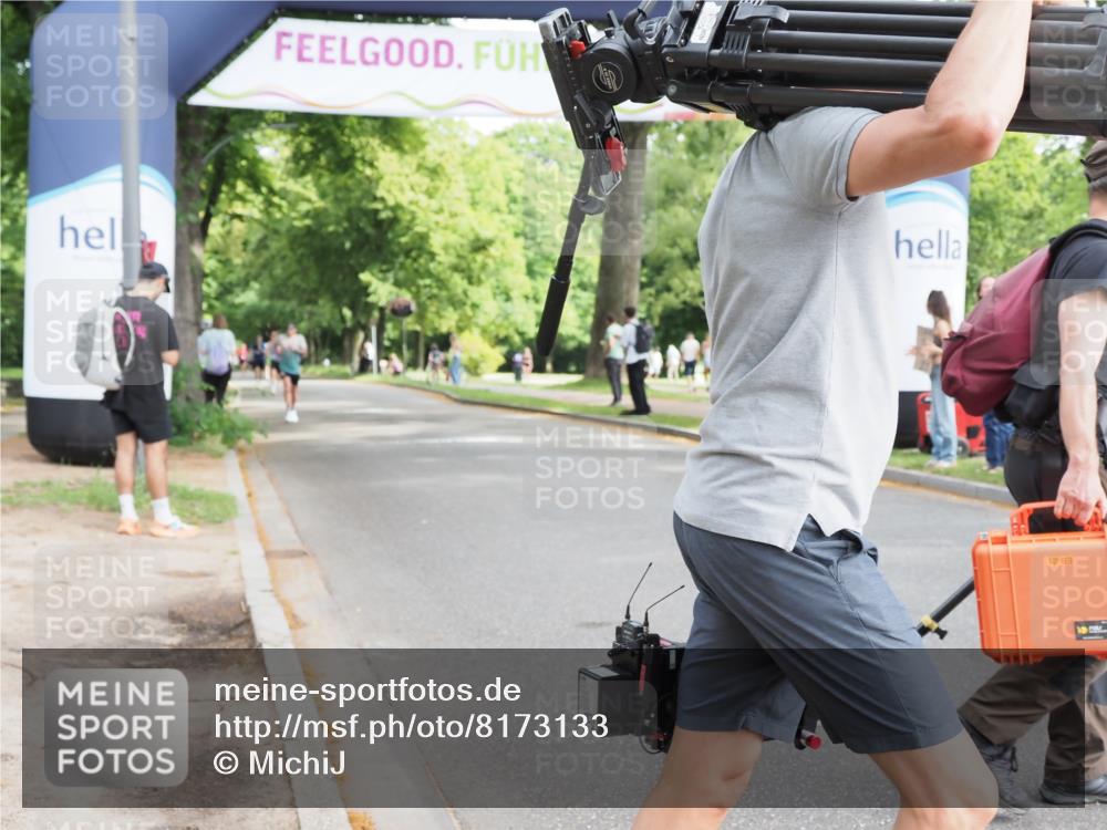 29.06.2025 - hella hamburg halbmarathon MichiJ http://msf.ph/oto/8173133 29.06.2025 10:15:32 Zwischen KM18-KM19 1271, 11994 meine-sportfotos.de