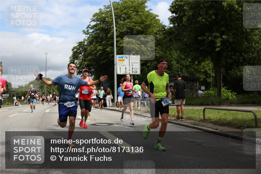 29.06.2025 - hella hamburg halbmarathon Yannick Fuchs http://msf.ph/oto/8173136 29.06.2025 10:41:27 20KM 1012, 1070, 1460, 1592, 1689, 1942, 2274, 3304, 4093, 5129, 5472, 5532, 5650, 5889, 6203, 6630, 7480, 7908, 8564, 8852, 9051, 9305, 10122, 10423, 11021, 11518, 12706, 12724, 13223, 13303, 14482, 14594, 15451, 15714, 15825, 15923, 15973, 16089, 16175, 16819, 17229, 17718, 17743, 17846, 18297, 18356, 19127 meine-sportfotos.de