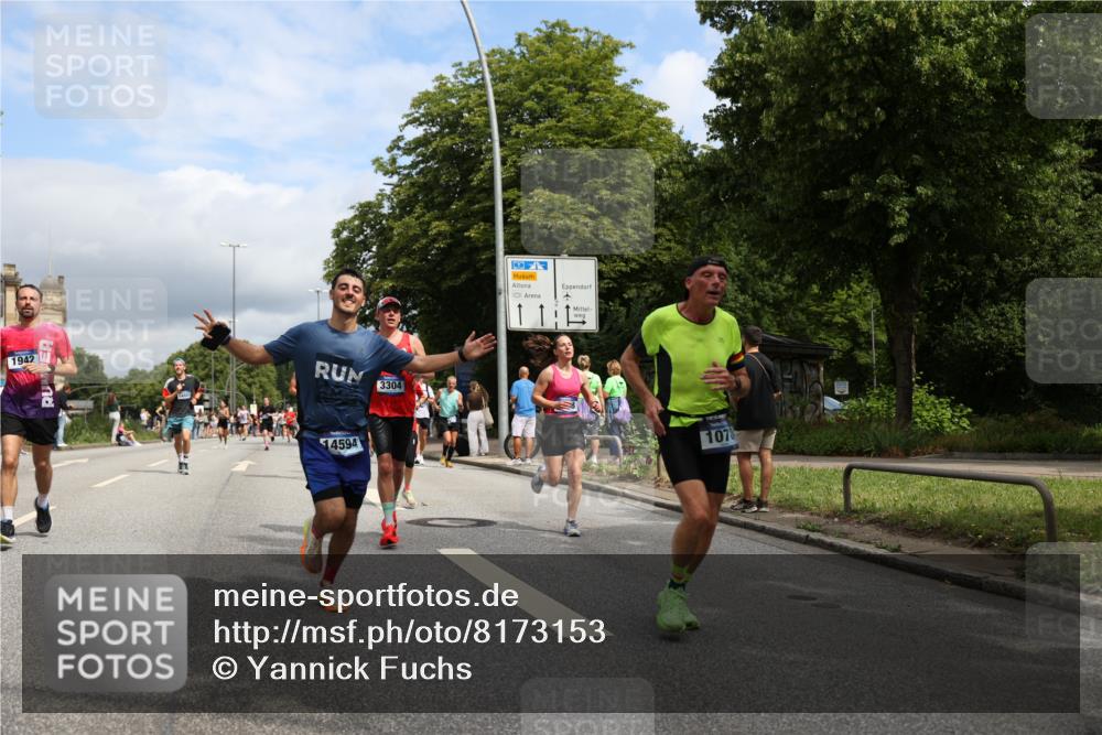 29.06.2025 - hella hamburg halbmarathon Yannick Fuchs http://msf.ph/oto/8173153 29.06.2025 10:41:27 20KM 1012, 1070, 1460, 1592, 1689, 1942, 2274, 3304, 4093, 5129, 5472, 5532, 5650, 5889, 6203, 6630, 7480, 7908, 8564, 8852, 9051, 9305, 10122, 10423, 11021, 11518, 12706, 12724, 13223, 13303, 14482, 14594, 15451, 15714, 15825, 15923, 15973, 16089, 16175, 16819, 17229, 17718, 17743, 17846, 18297, 18356, 19127 meine-sportfotos.de