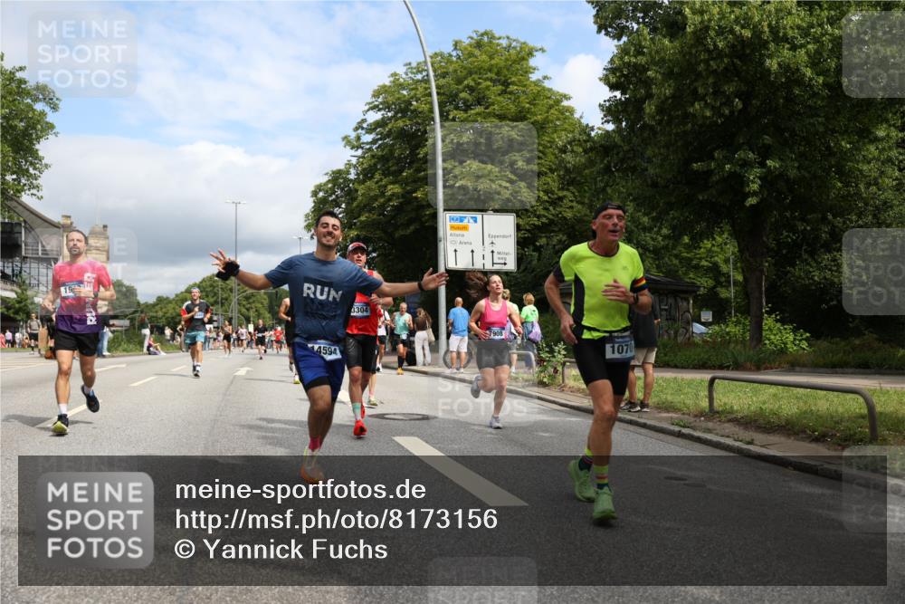 29.06.2025 - hella hamburg halbmarathon Yannick Fuchs http://msf.ph/oto/8173156 29.06.2025 10:41:27 20KM 1012, 1070, 1460, 1592, 1689, 1942, 2274, 3304, 4093, 5129, 5472, 5532, 5650, 5889, 6203, 6630, 7480, 7908, 8564, 8852, 9051, 9305, 10122, 10423, 11021, 11518, 12706, 12724, 13223, 13303, 14482, 14594, 15451, 15714, 15825, 15923, 15973, 16089, 16175, 16819, 17229, 17718, 17743, 17846, 18297, 18356, 19127 meine-sportfotos.de