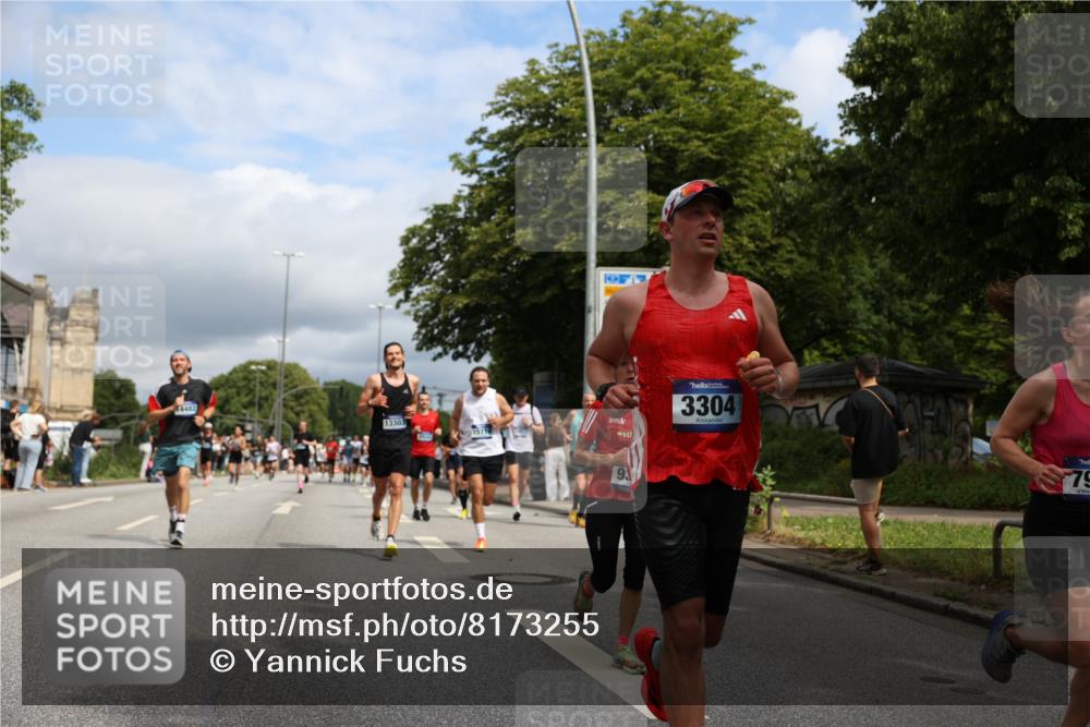29.06.2025 - hella hamburg halbmarathon Yannick Fuchs http://msf.ph/oto/8173255 29.06.2025 10:41:28 20KM 1012, 1070, 1460, 1592, 1689, 1942, 2274, 3304, 4093, 5129, 5472, 5532, 5650, 5889, 6203, 6630, 6716, 7480, 7908, 8564, 8693, 8852, 9051, 9305, 10122, 10423, 11021, 11518, 12706, 12724, 13223, 13303, 14482, 14594, 15451, 15714, 15825, 15923, 15973, 16089, 16175, 16819, 17229, 17718, 17743, 17846, 18297, 18356, 19127 meine-sportfotos.de