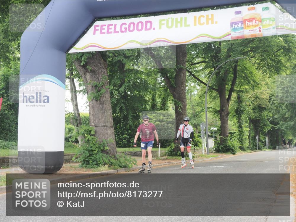 29.06.2025 - hella hamburg halbmarathon KatJ http://msf.ph/oto/8173277 29.06.2025 09:20:18 Zwischen KM18-KM19  meine-sportfotos.de