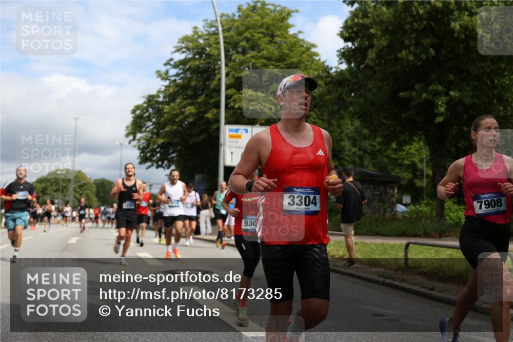 29.06.2025 - hella hamburg halbmarathon Yannick Fuchs http://msf.ph/oto/8173285 29.06.2025 10:41:28 20KM 1012, 1070, 1460, 1592, 1689, 1942, 2274, 3304, 4093, 5129, 5472, 5532, 5650, 5889, 6203, 6630, 6716, 7480, 7908, 8564, 8693, 8852, 9051, 9305, 10122, 10423, 11021, 11518, 12706, 12724, 13223, 13303, 14482, 14594, 15451, 15714, 15825, 15923, 15973, 16089, 16175, 16819, 17229, 17718, 17743, 17846, 18297, 18356, 19127 meine-sportfotos.de