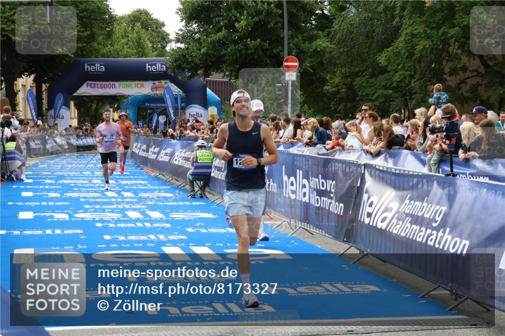 29.06.2025 - hella hamburg halbmarathon Zöllner http://msf.ph/oto/8173327 29.06.2025 10:24:00 Ziel 7963, 11194, 12360, 13440, 14753 meine-sportfotos.de