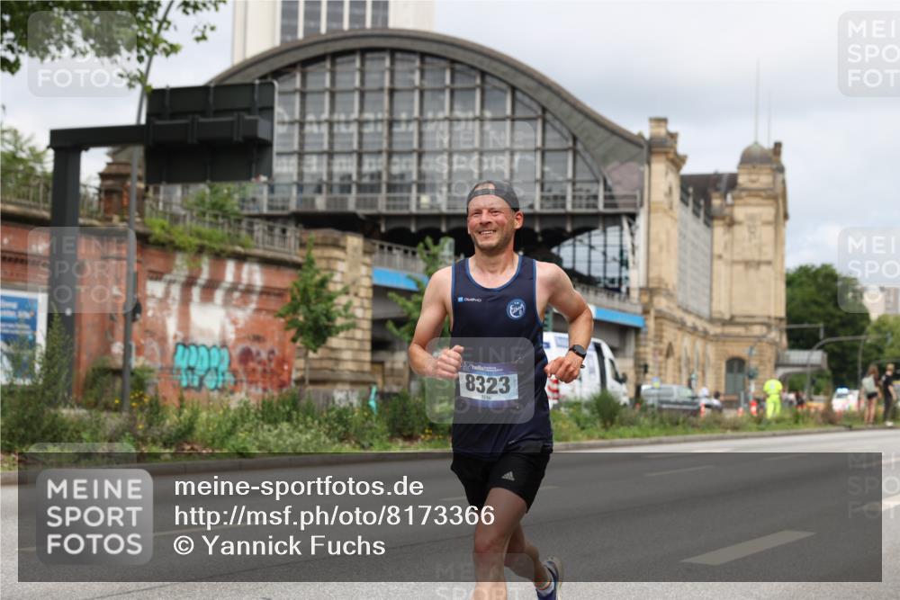 29.06.2025 - hella hamburg halbmarathon Yannick Fuchs http://msf.ph/oto/8173366 29.06.2025 10:25:23 20KM 2689, 8190, 8318, 8323, 10173, 10270, 12049, 12691, 15253, 16713, 17768 meine-sportfotos.de