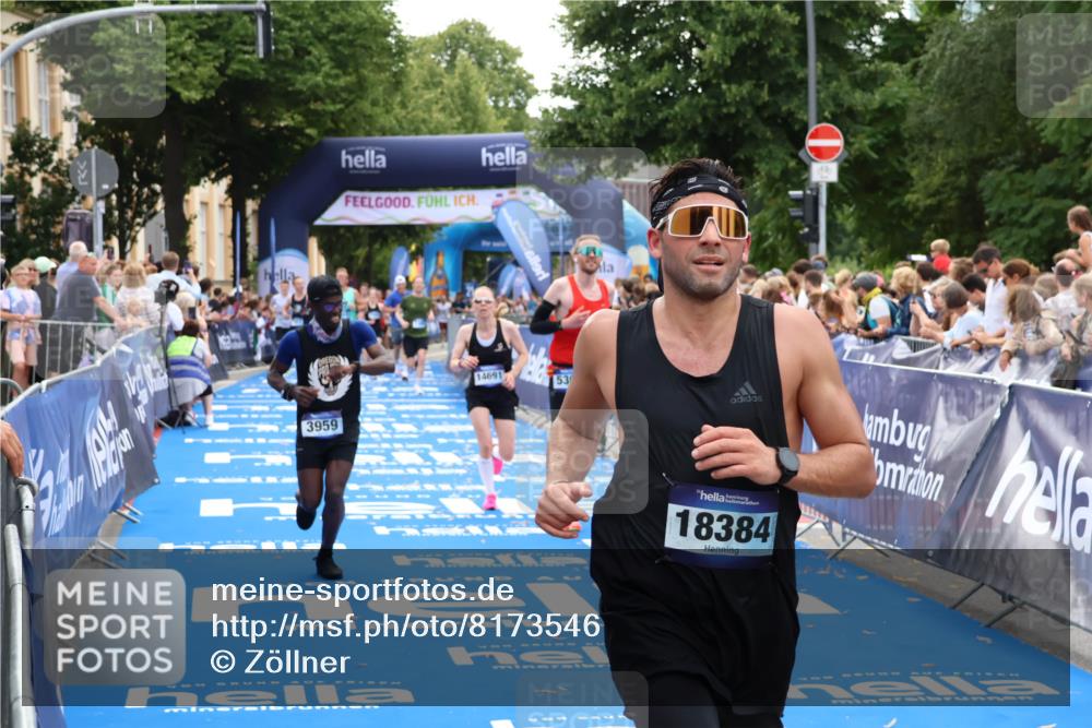 29.06.2025 - hella hamburg halbmarathon Zöllner http://msf.ph/oto/8173546 29.06.2025 10:37:01 Ziel 1385, 1411, 3959, 5307, 5315, 11620, 14691, 15261, 17024, 17125, 18384 meine-sportfotos.de