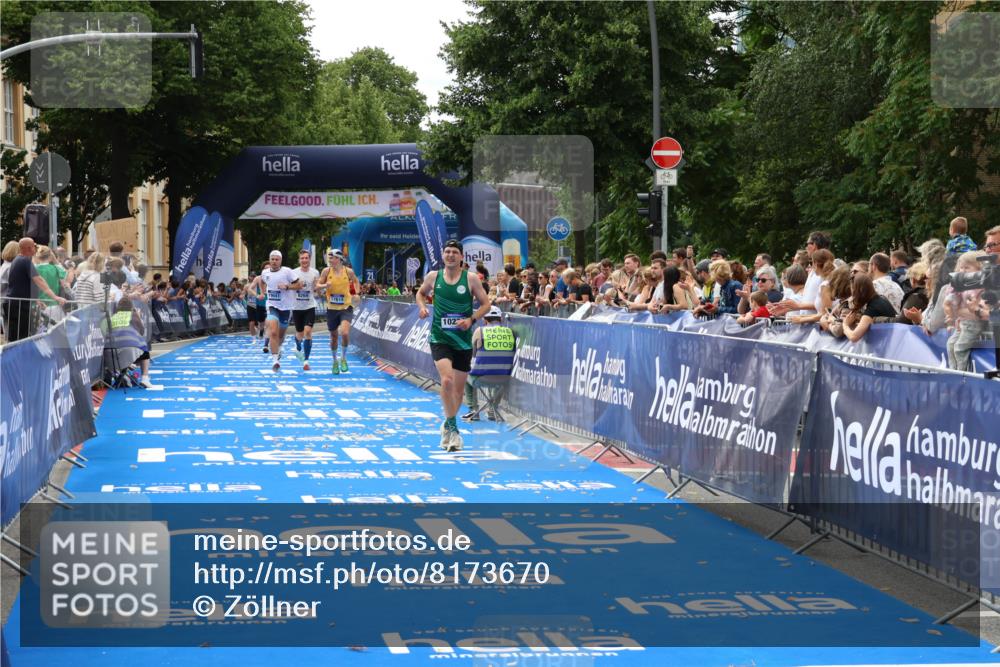 29.06.2025 - hella hamburg halbmarathon Zöllner http://msf.ph/oto/8173670 29.06.2025 10:24:10 Ziel 9269, 10234, 17614, 18569, 19041 meine-sportfotos.de