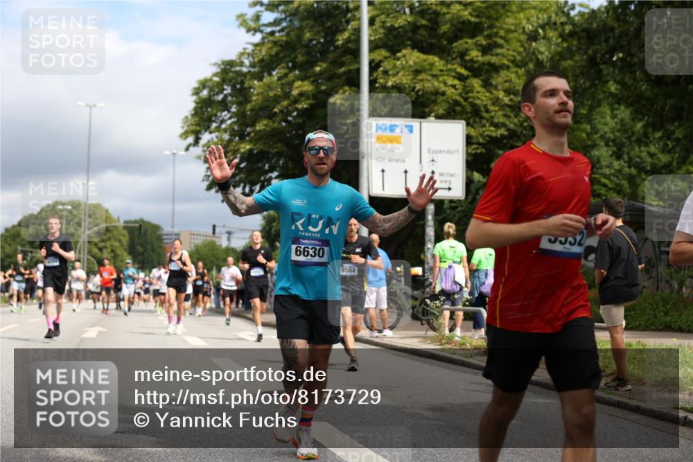 29.06.2025 - hella hamburg halbmarathon Yannick Fuchs http://msf.ph/oto/8173729 29.06.2025 10:41:32 20KM 51, 1012, 1070, 1460, 1592, 1942, 2274, 2864, 3304, 4093, 5129, 5532, 5650, 5889, 6168, 6203, 6630, 6716, 7480, 7908, 7962, 8564, 8693, 8852, 9051, 9305, 10122, 10423, 11021, 11518, 12706, 12724, 13223, 13303, 14482, 14594, 15350, 15451, 15714, 15825, 15923, 15973, 16089, 16175, 16819, 17172, 17229, 17718, 17743, 17846, 18297, 18356, 19127 meine-sportfotos.de