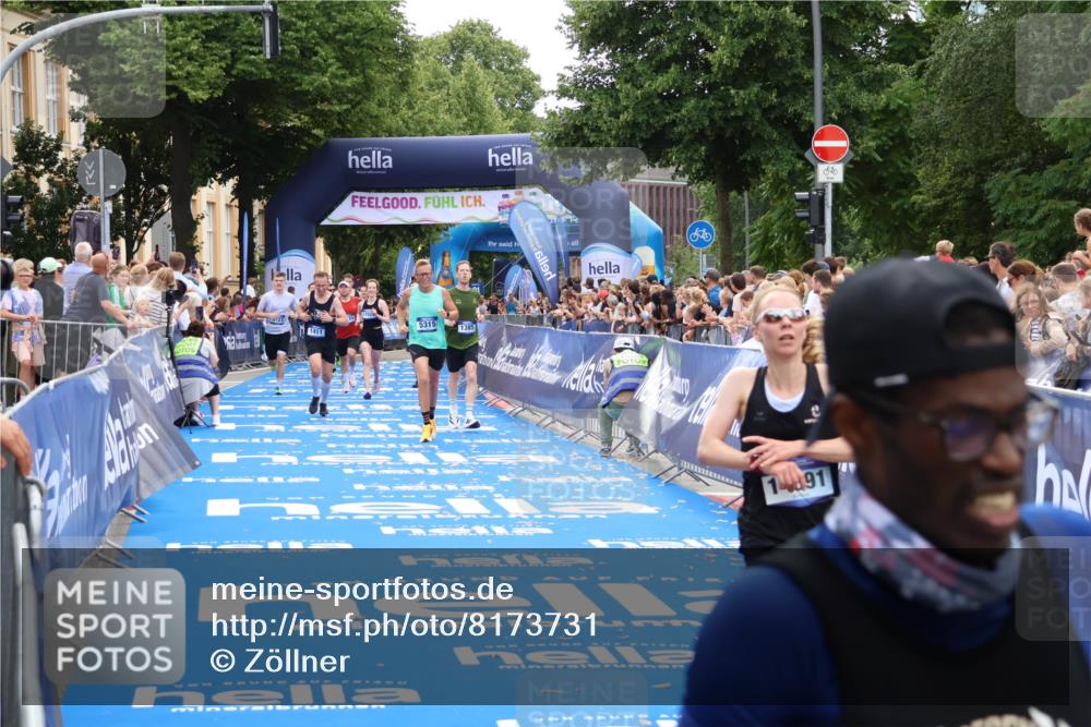 29.06.2025 - hella hamburg halbmarathon Zöllner http://msf.ph/oto/8173731 29.06.2025 10:37:03 Ziel 1385, 1411, 3959, 5307, 5315, 6123, 6458, 10738, 11120, 11620, 14691, 15261, 15410, 16992, 17024, 17125 meine-sportfotos.de