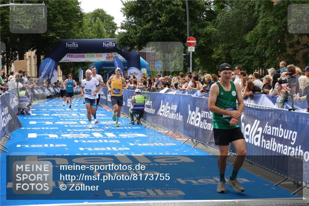 29.06.2025 - hella hamburg halbmarathon Zöllner http://msf.ph/oto/8173755 29.06.2025 10:24:13 Ziel 7331, 9269, 10234, 17614, 18569, 19041 meine-sportfotos.de