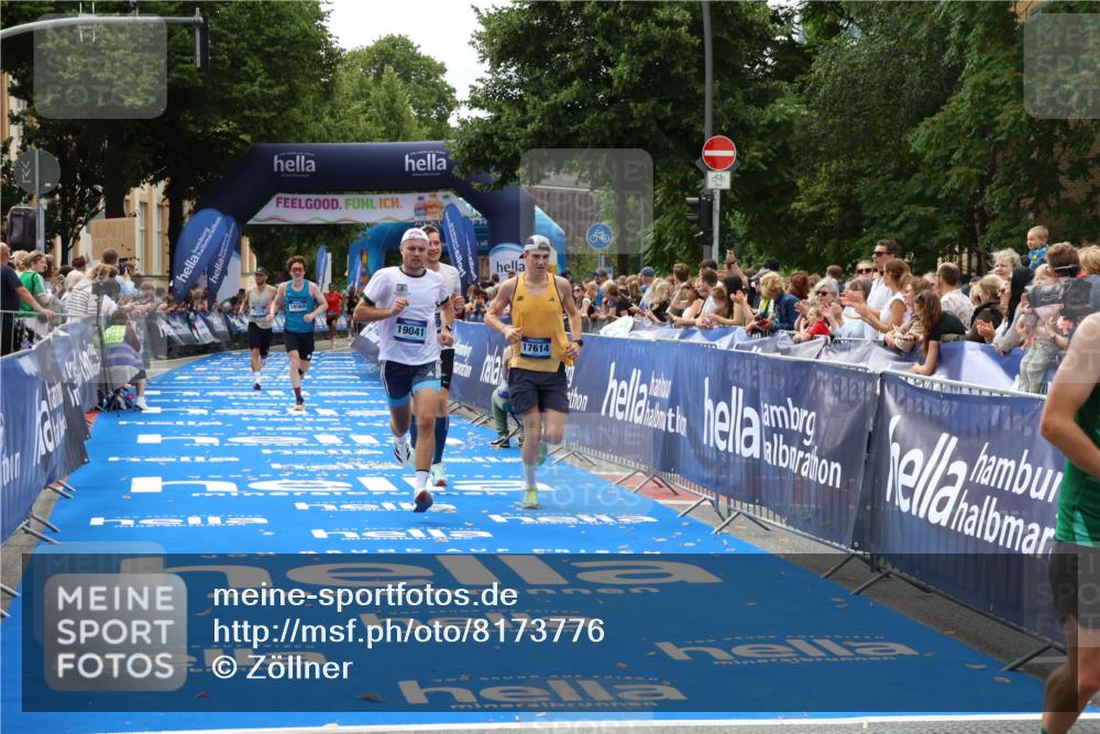 29.06.2025 - hella hamburg halbmarathon Zöllner http://msf.ph/oto/8173776 29.06.2025 10:24:14 Ziel 6816, 7331, 9269, 10234, 17614, 18569, 19041 meine-sportfotos.de