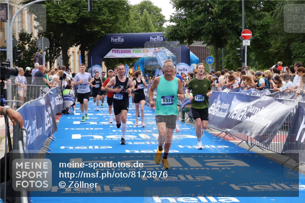 29.06.2025 - hella hamburg halbmarathon Zöllner http://msf.ph/oto/8173976 29.06.2025 10:37:07 Ziel 1385, 1411, 5315, 6123, 6458, 7482, 9178, 10738, 11120, 15261, 15410, 16992, 17024, 17125, 17658 meine-sportfotos.de