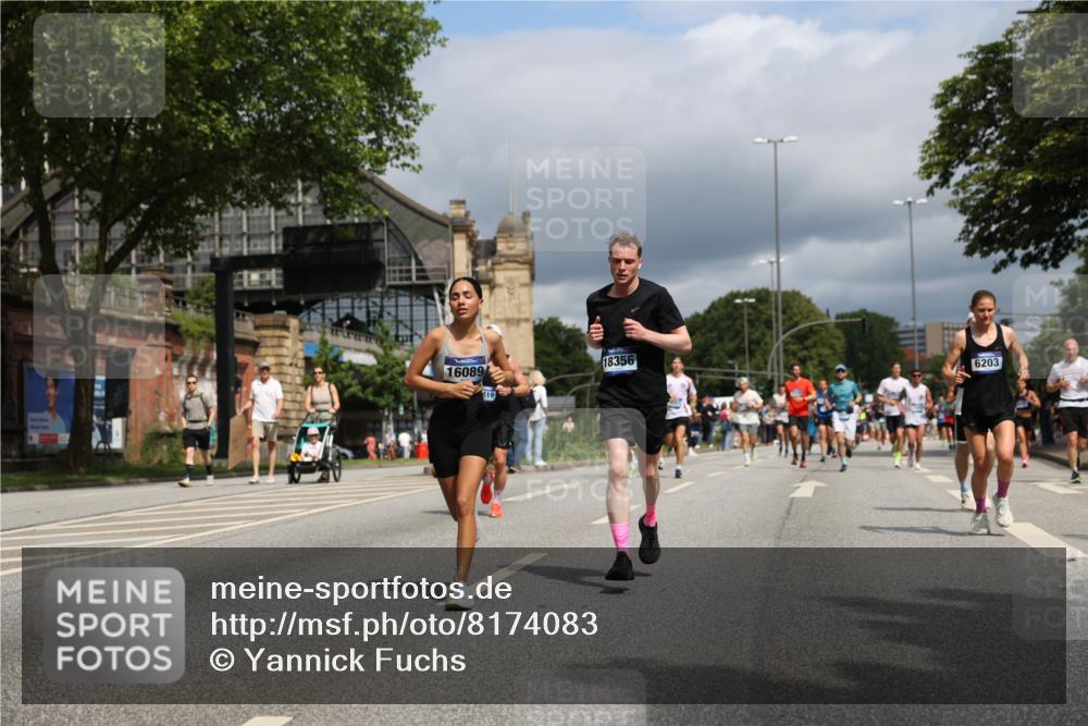 29.06.2025 - hella hamburg halbmarathon Yannick Fuchs http://msf.ph/oto/8174083 29.06.2025 10:41:35 20KM 51, 1012, 1460, 1592, 2274, 2839, 2864, 2869, 3304, 3976, 4093, 4377, 5129, 5532, 5650, 5889, 6134, 6168, 6203, 6630, 6716, 7480, 7908, 7962, 8564, 8693, 8852, 9051, 9305, 10122, 10423, 11021, 11518, 12679, 12706, 12724, 13223, 13303, 14482, 15350, 15451, 15714, 15923, 15973, 16089, 16175, 16819, 17172, 17229, 17743, 17846, 18297, 18356, 18856, 19127 meine-sportfotos.de